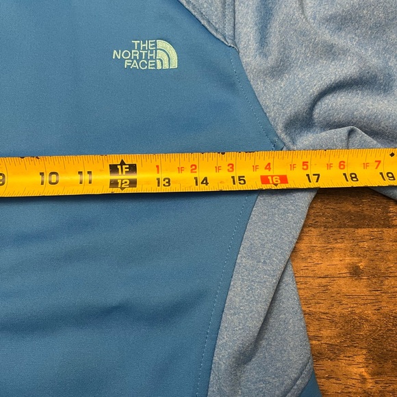 Women’s North Face Soft Shell Jacket. Size Small - Picture 5 of 7